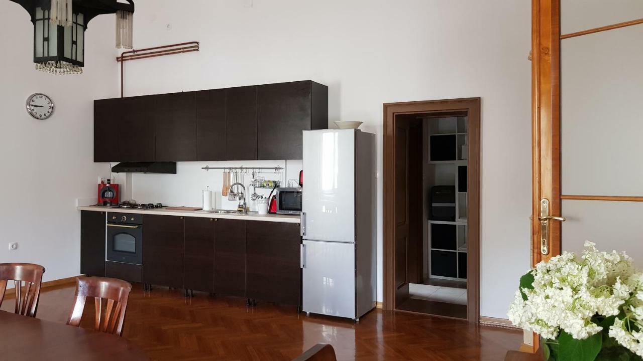 Luxury Apartment In The Heart Of Вараждин Экстерьер фото